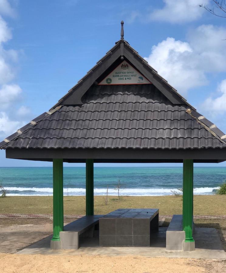 Hotel Casa Tanjung Jara Dungun Exterior foto